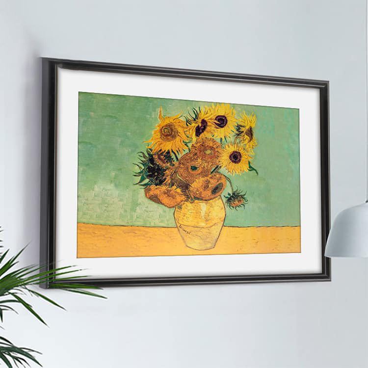 Black Picture Frame Custom Aluminum Display