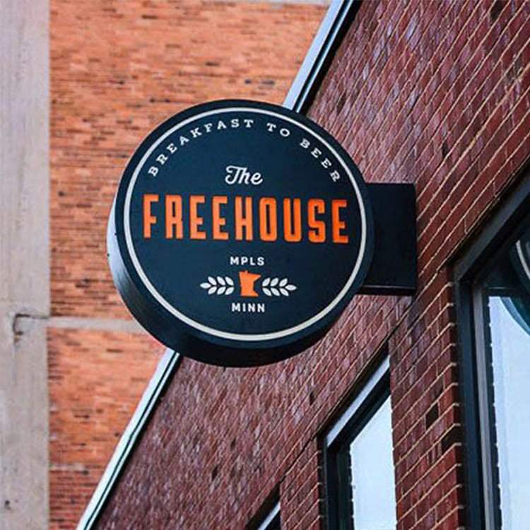 Round Blade Light Box Illuminated Signage for Building Exterior