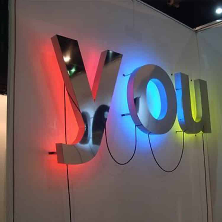 LED Halo Lit Letter Commercial Illuminated 3D Signage